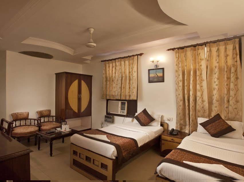 Treebo Paras International Delhi  Exterior foto